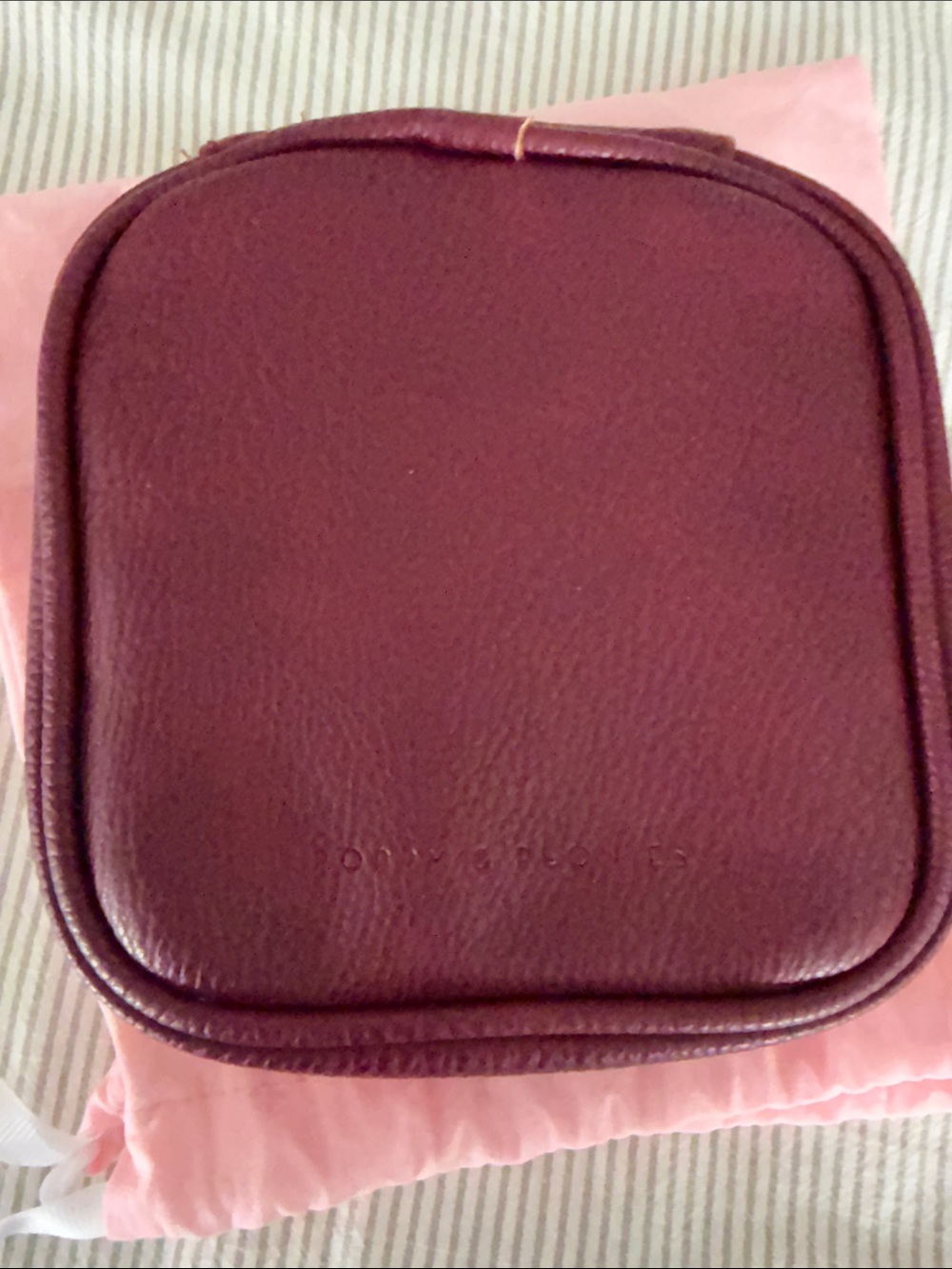 Poppy & Peonies Berry tech case